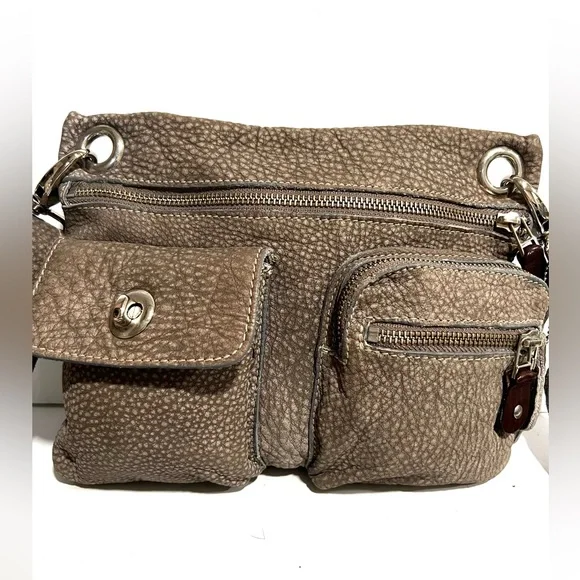 Roots Village Tribe Pebbled Leather Gray Taupe Crossbody Bag Canada π¨π¦ - Picture 12 of 12